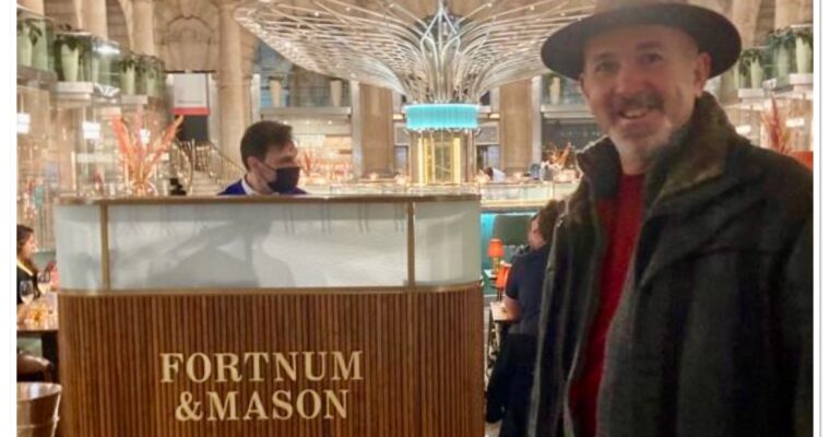 FORTNUM AND MASON 